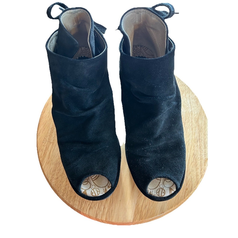 FLY LONDON Yoni Black Suede Wedge Sandals Peep Toe Lace Up Euro 39 US 8/8.5 Goth